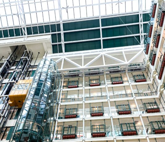 정부, 진료지연 등 피해 지원 강화…전담인력 등 지정·배치