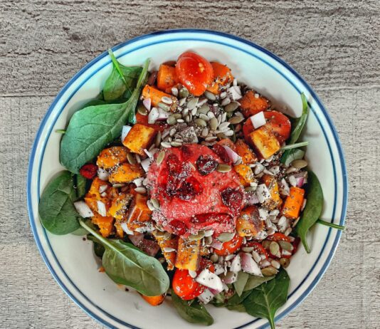 고혈압 관리와 예방 방법 food in bowl